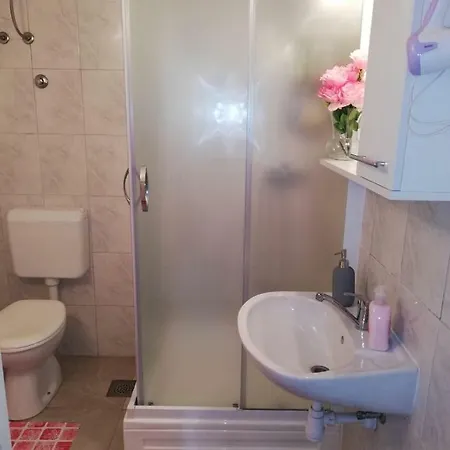 Apartment Antonela141 *